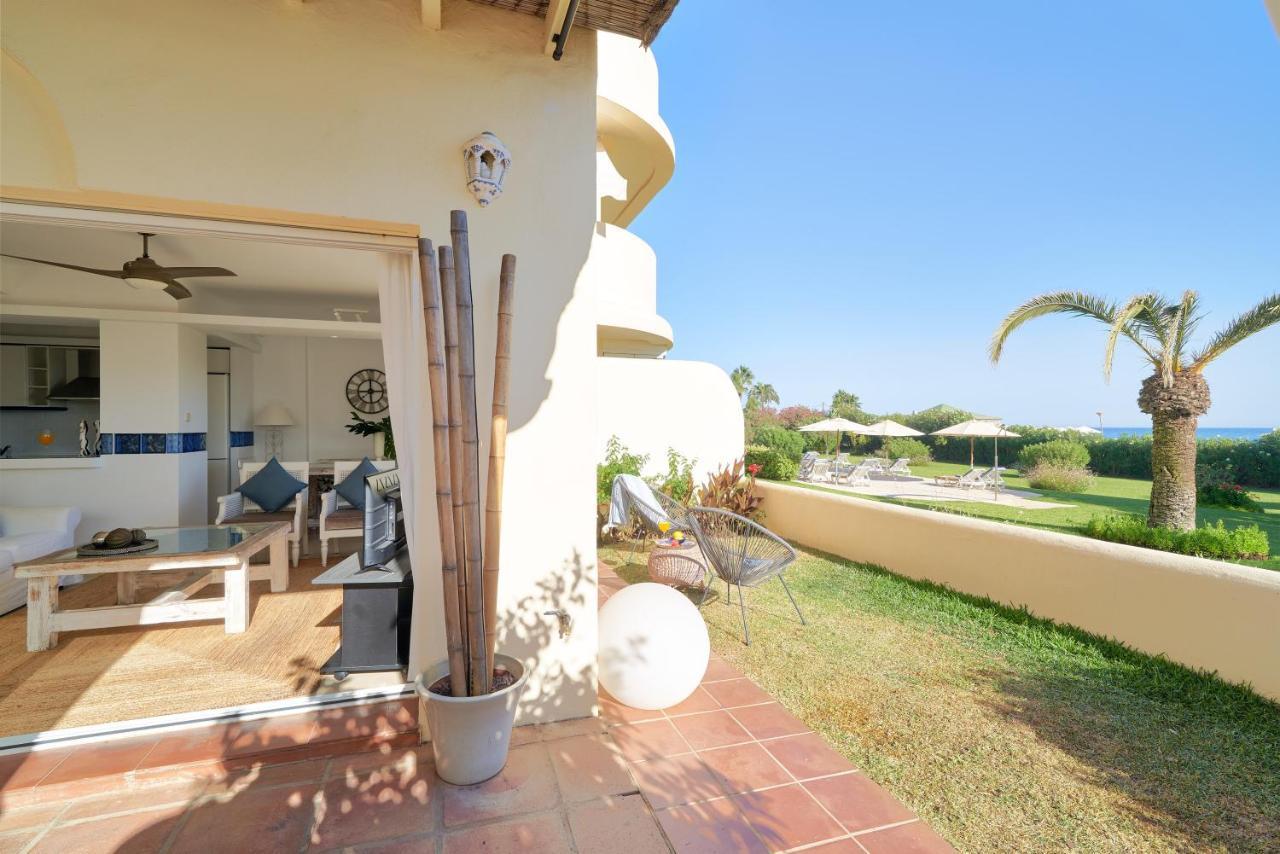 Apartment Front Elviria *