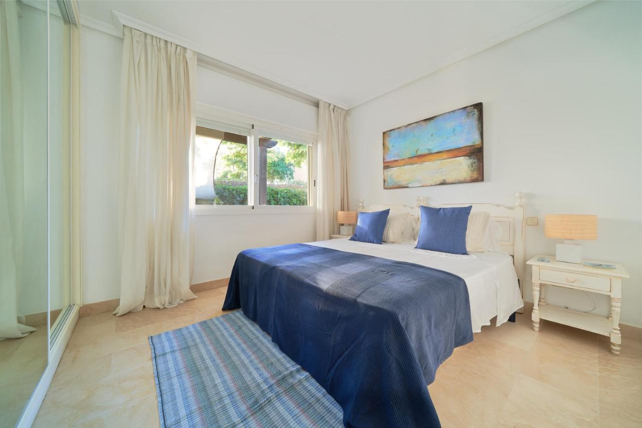 Apartment Front Elviria Marbella