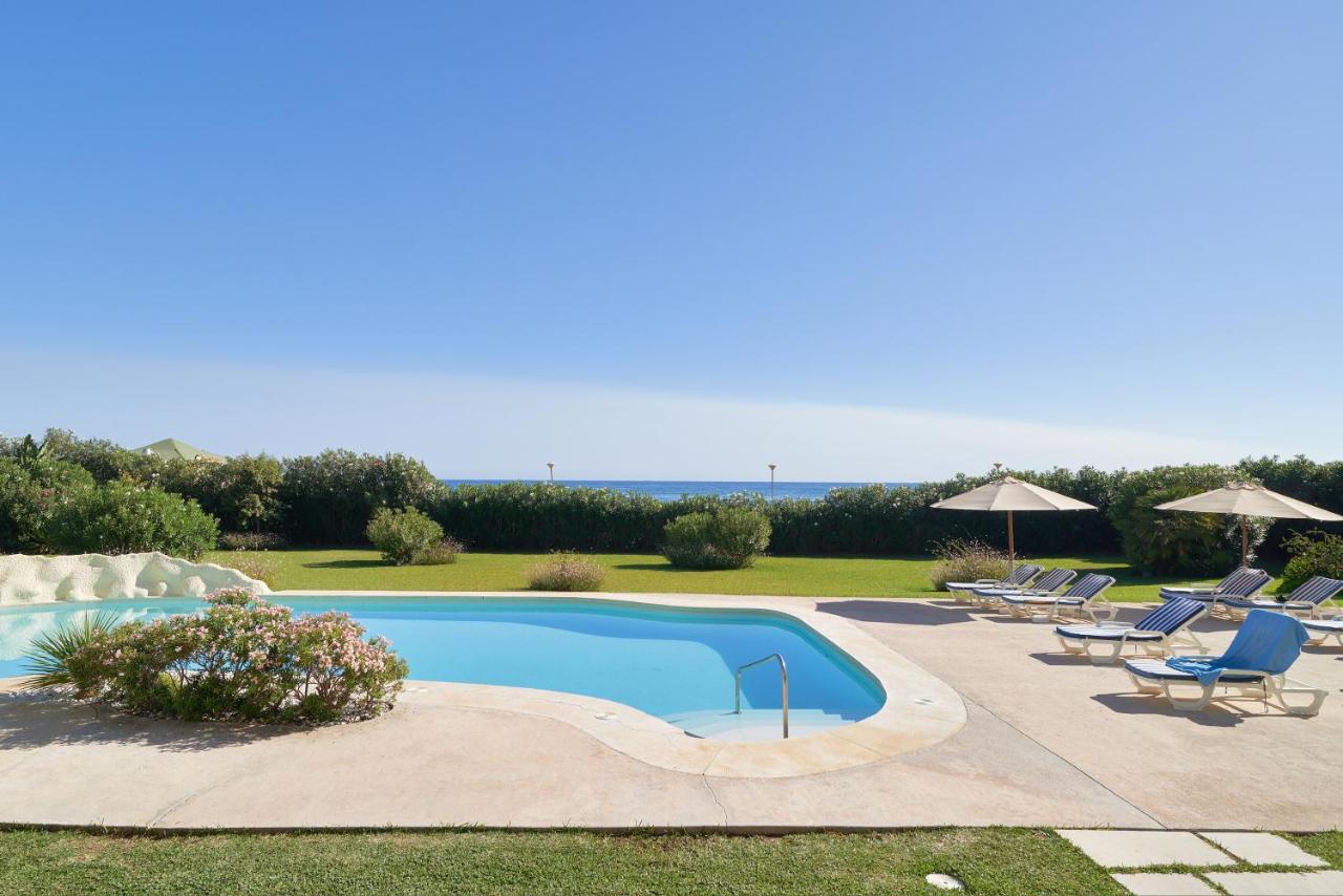 Front Elviria Apartment *