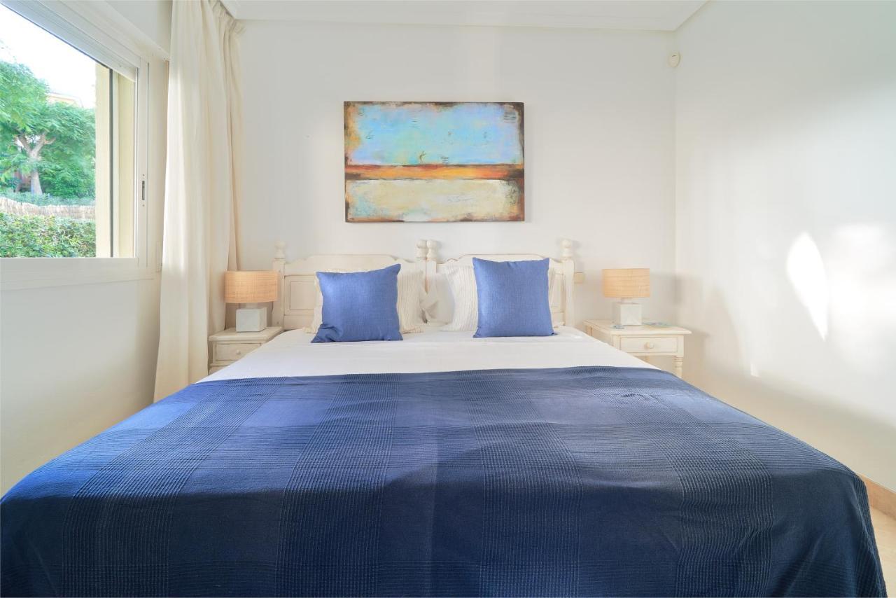 Front Elviria Apartment