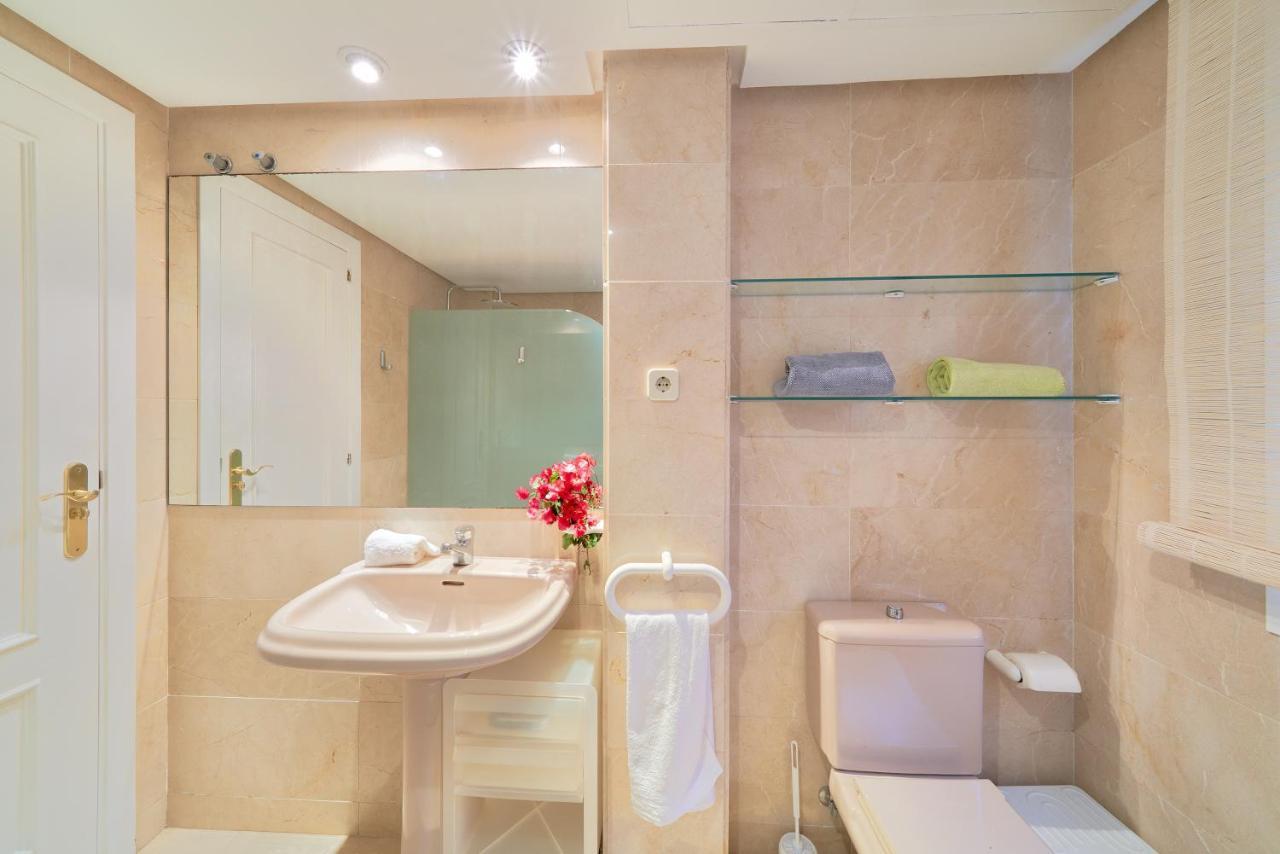 Front Elviria *